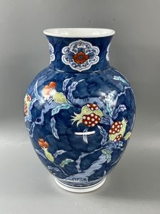 鍋島焼 祥瑞画 花瓶 鍋島青山作 藍色染付 文様 元箱 未使用品 鍋島 青山 花瓶の値段と価格推移は？｜2件の売買データから鍋島 青山