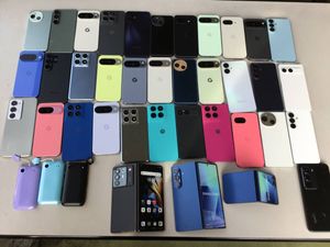 携帯電話モックアップの値段と価格推移は？｜2件の売買データから携帯
