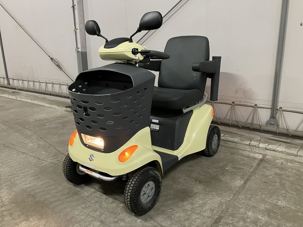 シニアカーの値段と価格推移は？｜79件の売買データからシニアカーの
