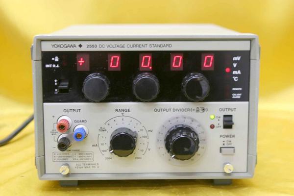 YOKOGAWA/横河電機 直流標準電圧電流発生器 【2553】 O0321(アマチュア 
