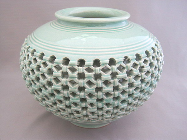 良品 高麗青磁 海律作 編み透かし細工 壺 花器 花瓶 骨董 W25cm(高麗