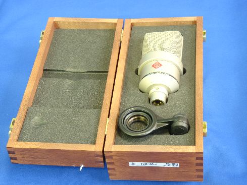 □NEUMANN ノイマン TLM103 コンデンサーマイク 木箱付□(コンデンサー 