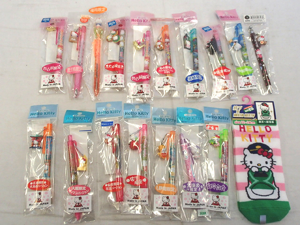 [処分]ハローキティご当地限定ストラップ，ボールペン等 岩手 他