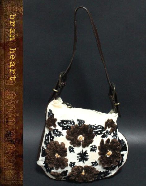 【フェンディ】フラワー×ビジュー*レザー*ワンショルダーバッグ