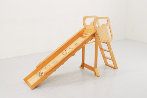 ☆室内遊び道具コブタフレンド☆木製滑り台☆組み立て玩具☆YQN3