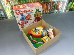 レインボーマン ソフビのYahoo!オークション(旧ヤフオク!)の相場・価格 