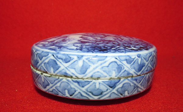 ◆茶禅]茶道具　香合「染付山水紋丸香合」高橋道八・即中斎箱書