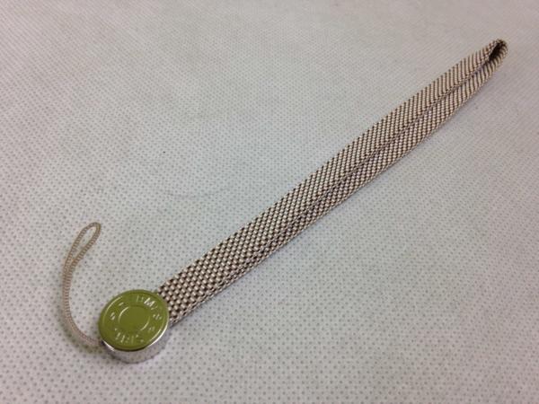 1円～エルメス HERMES 携帯ストラップ ベージュ 美品 中古
