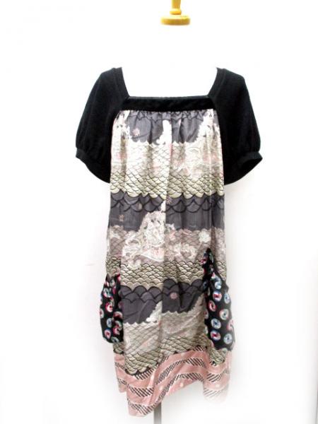 ツモリチサト ワンピース ミニ 半袖 ラグラン パフ袖 総柄 黒