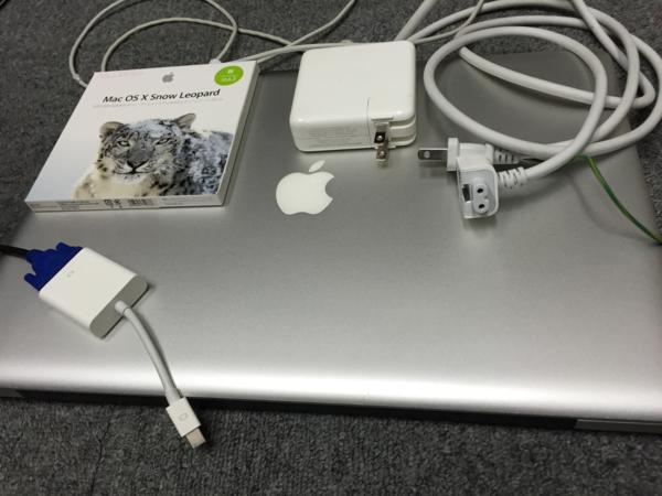 １円スタート MacBookPro17inch映り故障 外部ディスプレイ使用可