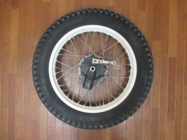 即決中古　TLM200R　⑭　MD15　リアホイール