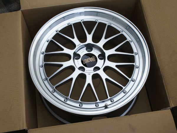 BBS LM118H 19インチ9J+38 未使用ホイール 1本のみ 超特価