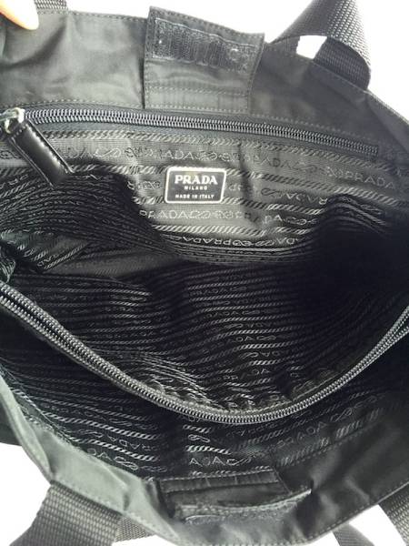 トートバッグ ナイロン PRADA 黒 極美品⁄Gカード付プラダ プラダ