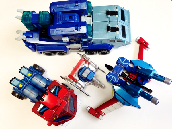 トランスフォーマーアニメイテッド 12体