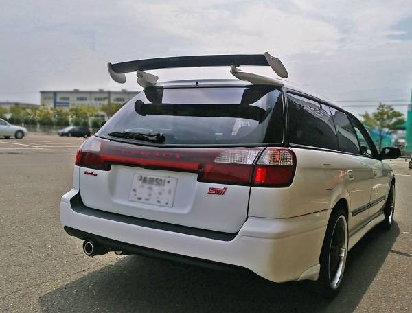 レガシィBH5 GTウイング 今回限りの1セットのみ!! 売り切り!!(リア