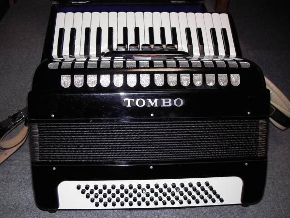 TOMBO アコーディオンNo.65ケース付き TOMBO No.65 アコーディオン