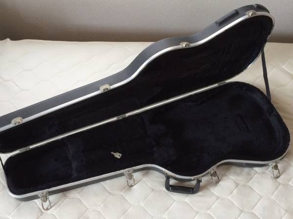☆ フェンダーUSA ストラト用 ハードケース fender USA ☆