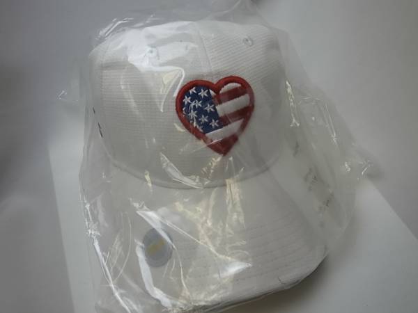 テーラーメイド　R11S DRIVER LOVE 限定モデル　キャップ　