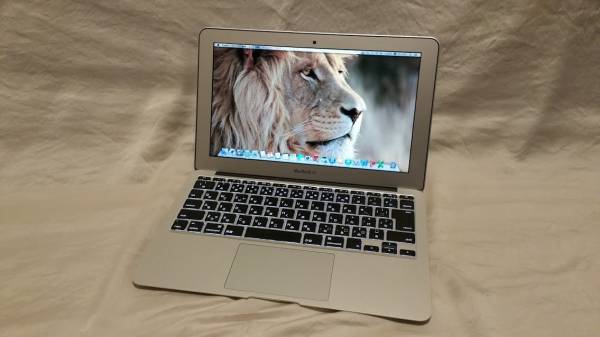 中古Apple MacBook Air カスタム MD226J/A Core i7/SSD/13.3型