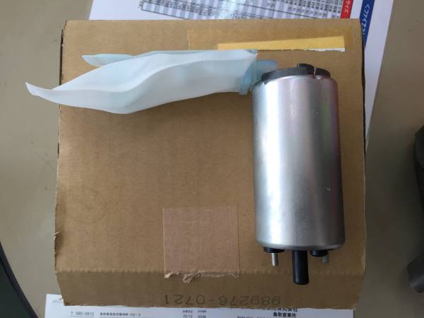 ☆マツダＲＸ－７　ＦＤ　新品純正燃料ポンプ
