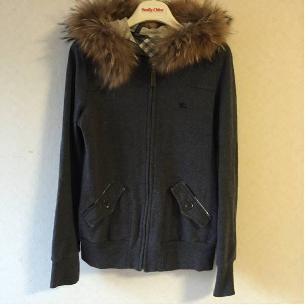 バーバリーブルーレーベル ファー付きパーカー 38 BURBERRY