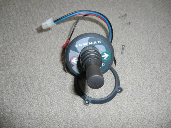 LEWMARスラスターコントロールパーツ_1