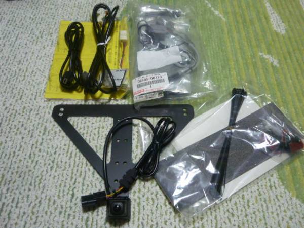 トヨタ純正ブラインドコーナーモニター トヨタ純正 ブラインドコーナーモニター 08634-00A30 未使用品 (純正品