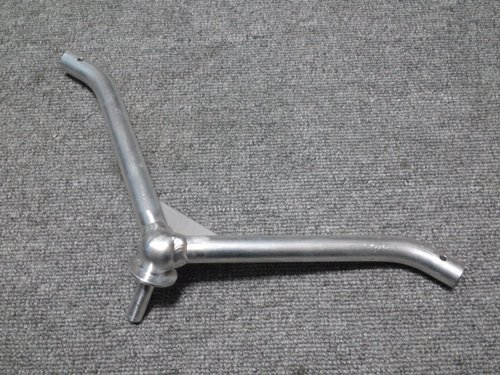 NSF100/新車外し未使用アッパーカウルステー/APE1000NSR50NSR80