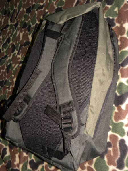 ★新品★未使用の激レア！スピナッチ・LOOP・RUCK★OLV