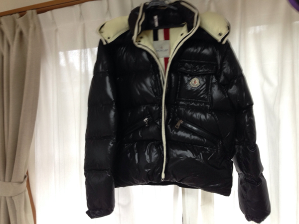 モノクレールダウン MONCLER ブラック
