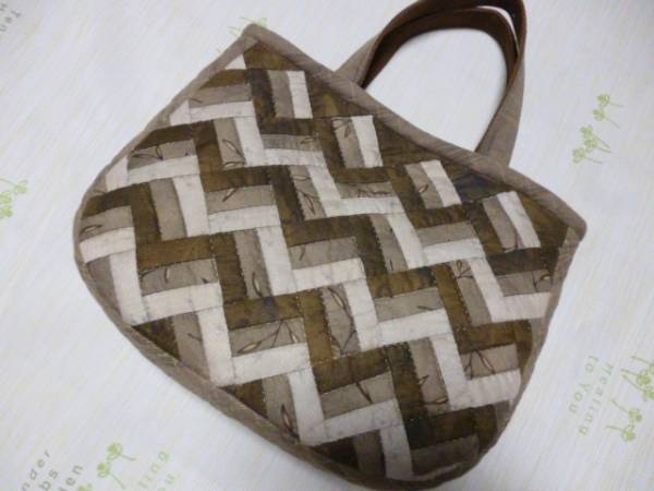 パッチワークキルト●トートバッグ・手提げバッグ●ハンドメイド