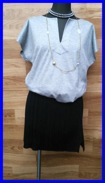 ☆ISSEY　MIYAKE　プリーツプリーズ　ミニスカート　黒　サイズF