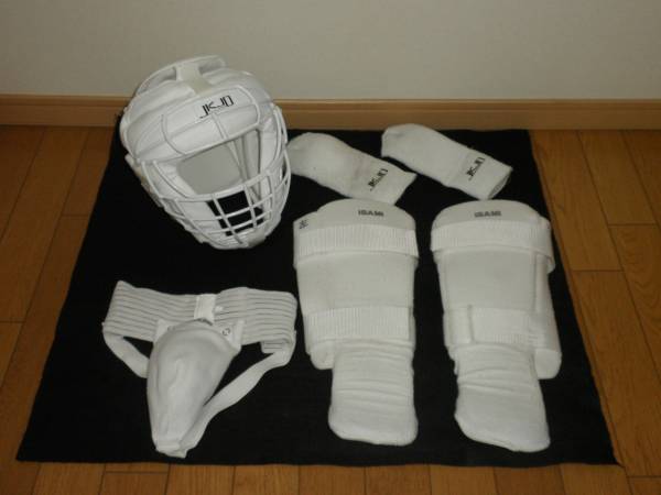 ＪＫＪＯ　空手ヘッドギア　Lサイズ　美品　＋アルファ