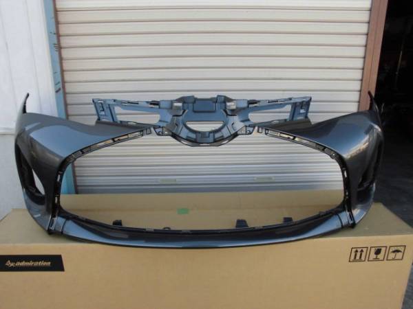 即決　ヴィッツ RS NCP131/NCP130 後期　フロントバンパー 純正