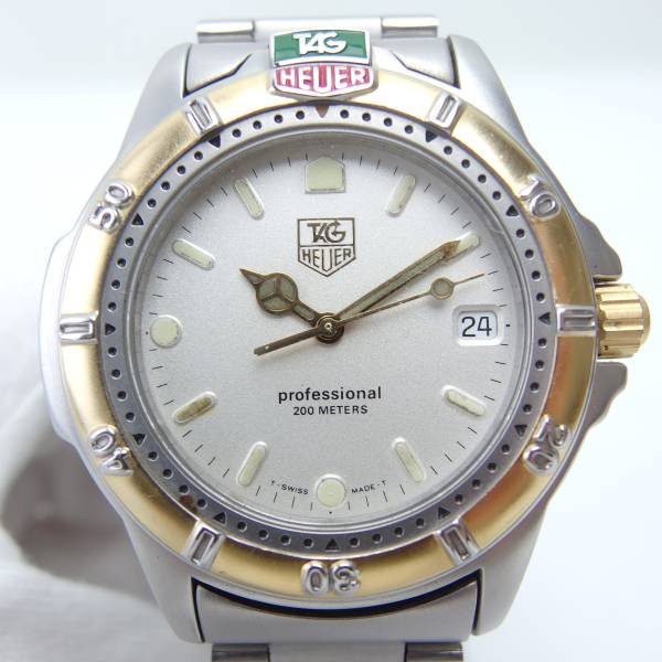 タグホイヤー プロフェショナル 200M 995.706K QZ腕時計 EE646