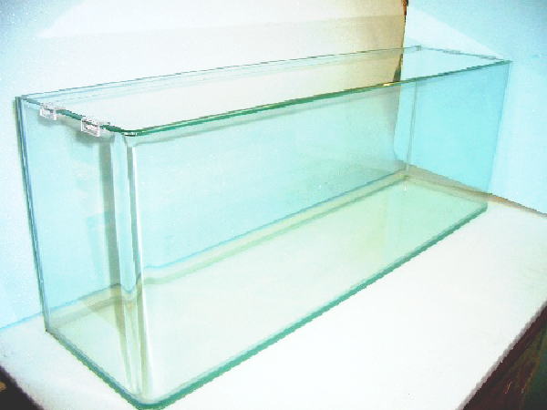 前面Ｒインテリア水槽　90×23×32（8mmガラス使用）