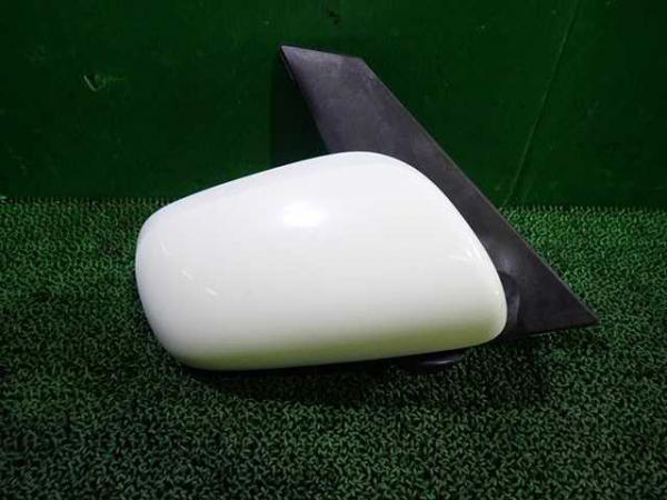 Ｈ16　プリウス　ＮＨＷ20　 サイドミラー右　　電格　040