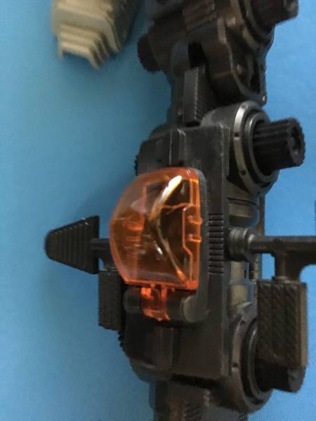 人気セール，爆買い トミー ZOIDS RZ-037 ウルトラザウルス 1/72サイズ