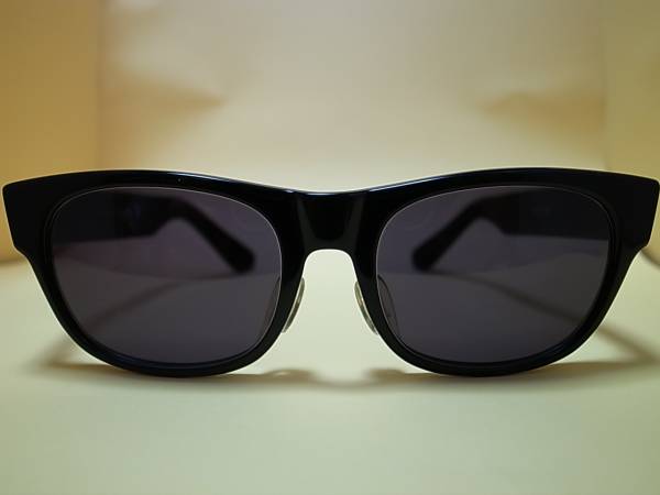 さらばあぶない刑事　公開記念　ルネッタ・バダ　サングラス