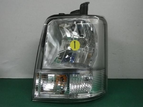 エブリイ DA64V 左ヘッドライト