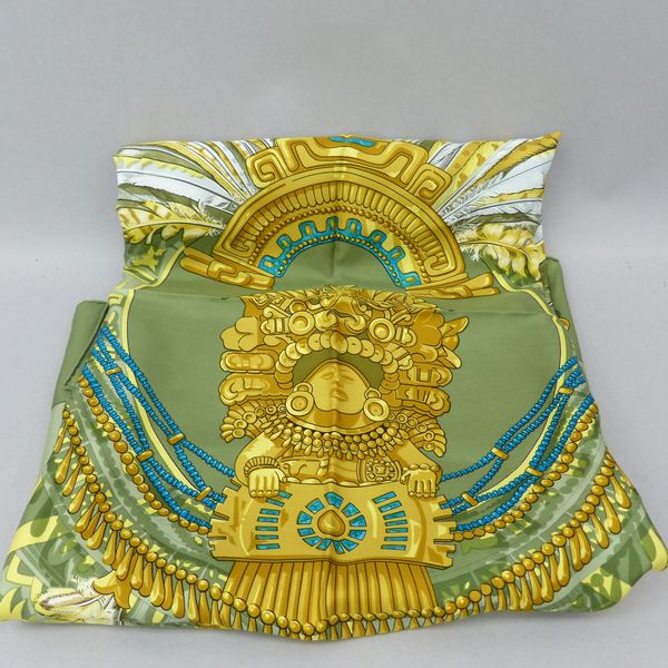 スカーフ カレ90 エルメス グリーン シルク HERMES HERMES(エルメス