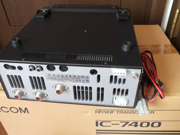 アイコム IC-7400（100w機）マイク付（HM-12） メ*2様 ICOM IC-7400