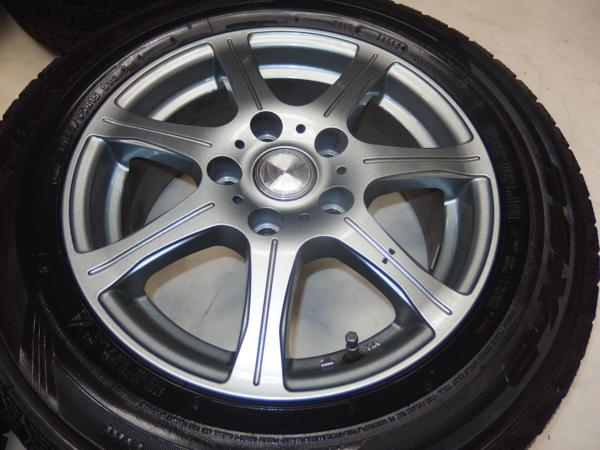 Exceeder山ありスタッドレス付195/65R15 6j+43ノアヴォクシー