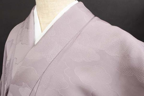 【IDN】M-7298=色無地 藤色 雲地紋 絹縮緬 お茶席に◇状態良！