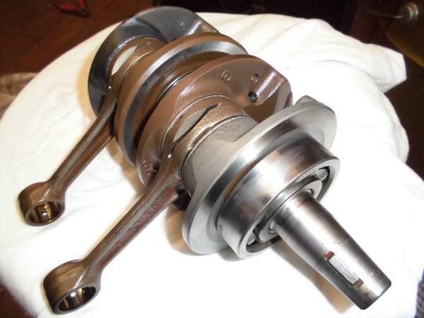 MC28 MC21純正 クランクシャフトNSR250R SE/SP MC28 NSR250R MC21/28 クランクシャフト 中古品 MC21純正 クランク