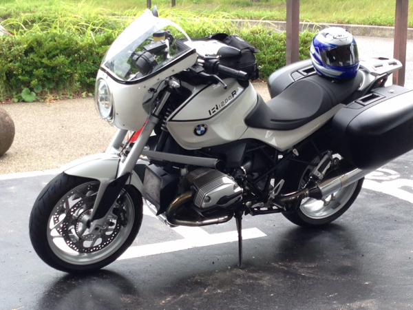 R1200R ロケットカウル