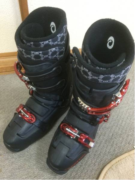 スノーボード アルペン ハードブーツ 美品