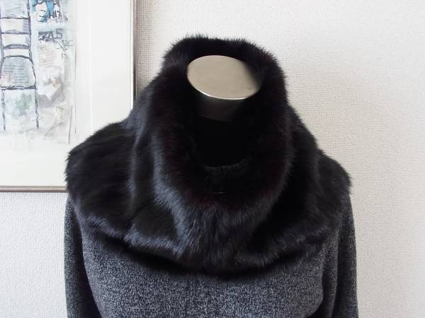 ♪ハンドメイド＊SAGAブラックミンク＊フルスキン台形スヌード