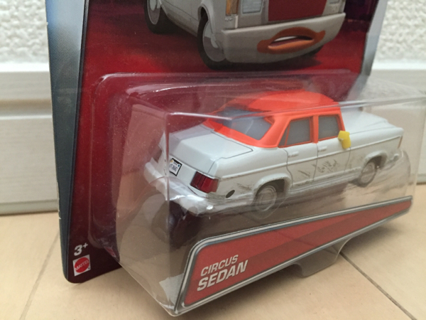 ☆カーズ マテル サーカス セダン☆ サーカスセダン カーズ マテル製