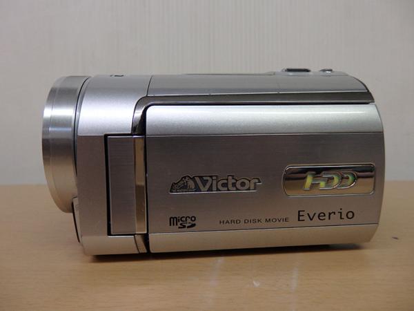☆美品即決☆ JVC/ビクター ビデオカメラ Everio [ GZ-MG730 ]